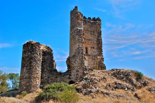 castillo Tejeda y Segoyuela